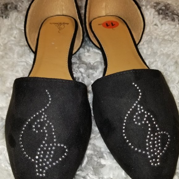 FLAT SHOE